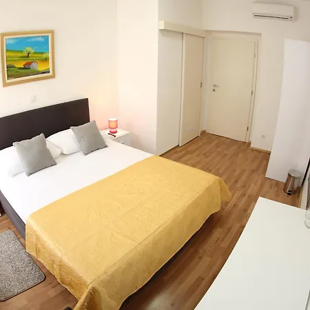 Vendégház A&m And 3*