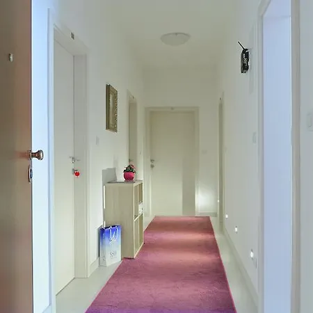 Gæstehus A&m And Split